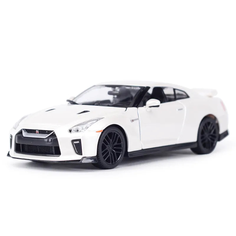 1:24 Scale Nissan GT-R